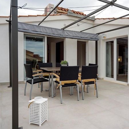 Apartments Villa Castello Kaštela 外观 照片