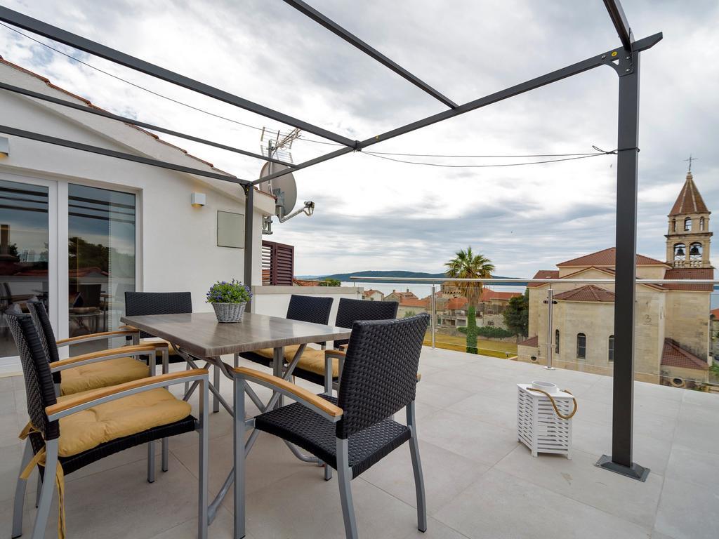 Apartments Villa Castello Kaštela 外观 照片
