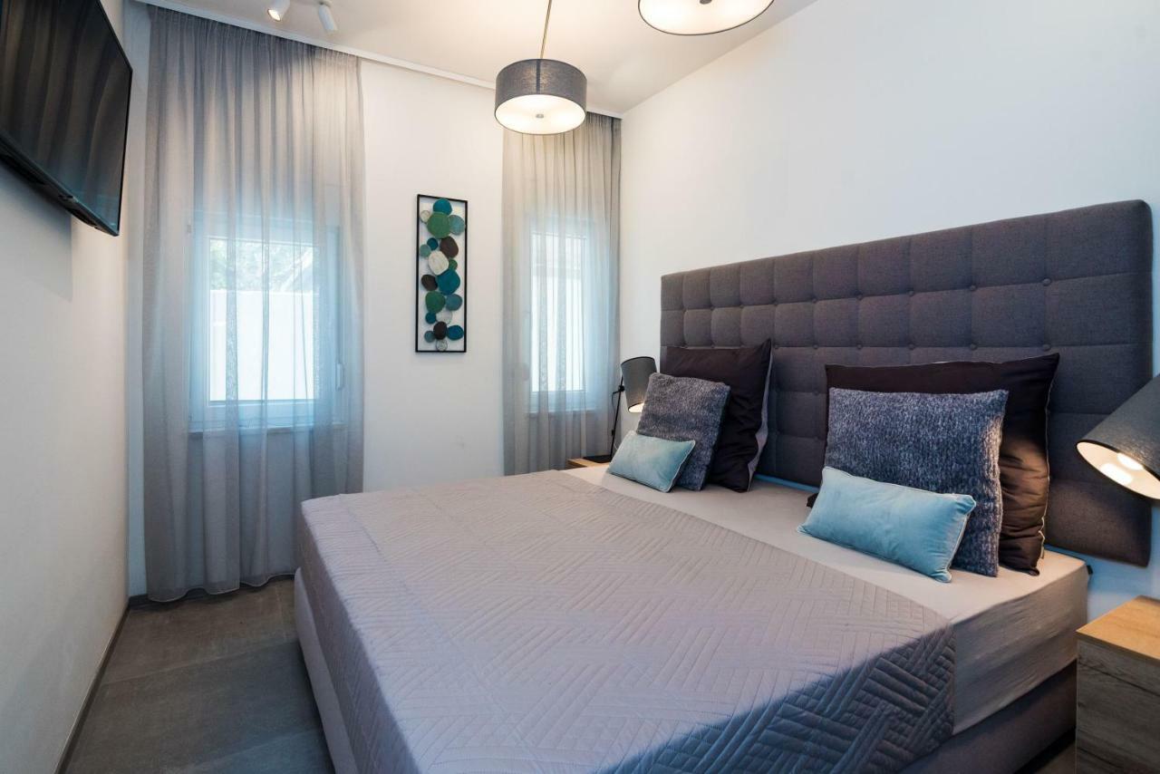 Apartments Villa Castello Kaštela 外观 照片