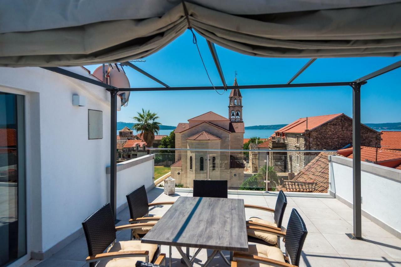 Apartments Villa Castello Kaštela 外观 照片