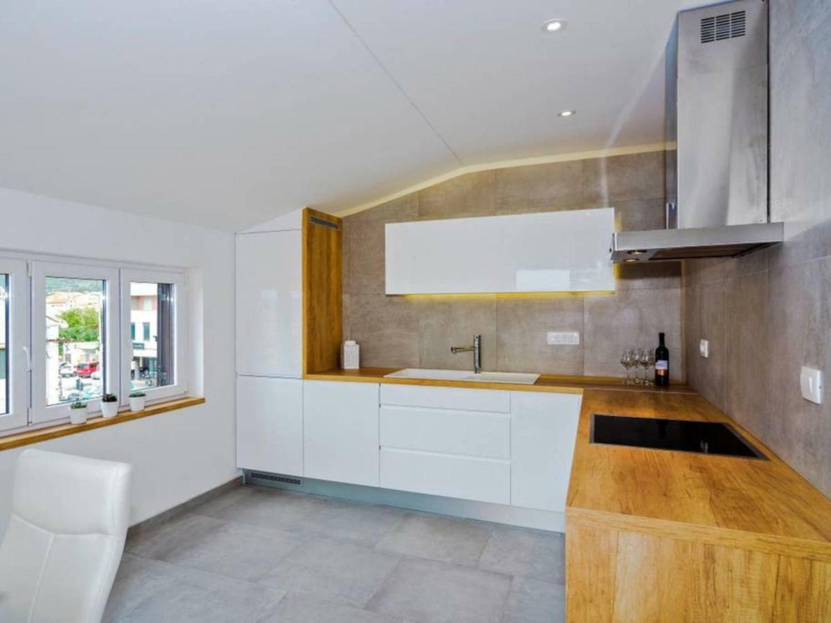 Apartments Villa Castello Kaštela 外观 照片